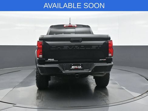 Used 2024 Chevrolet Colorado ZR2 w/ ZR2 Convenience Package III AWD/4WD image 6