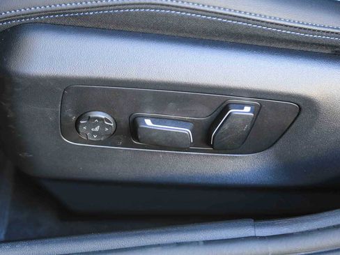 Used 2025 BMW i5 M60 w/ Executive Package image 18