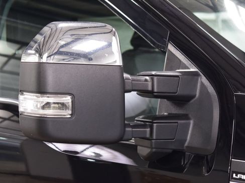 Used 2023 Ford F250 Lariat w/ Lariat Ultimate Package AWD/4WD image 18