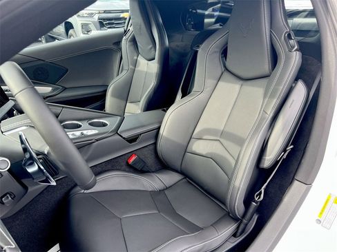 New 2026 Chevrolet Corvette Stingray Coupe w/ Battery Protection Package image 17