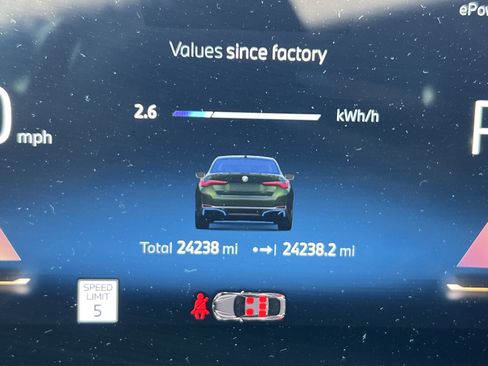 Used 2024 BMW i4 eDrive35 w/ Convenience Package RWD image 22