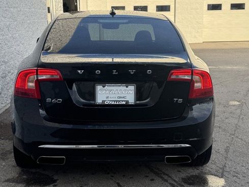 Used 2016 Volvo S60 T5 Inscription Platinum image 5
