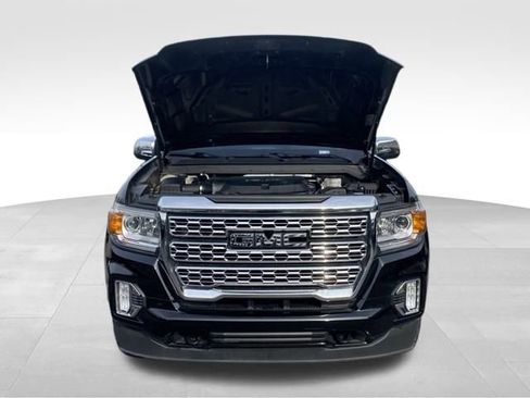 Used 2022 GMC Canyon Denali image 9