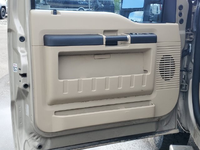 Used 2010 Ford F250 XLT AWD/4WD image 9
