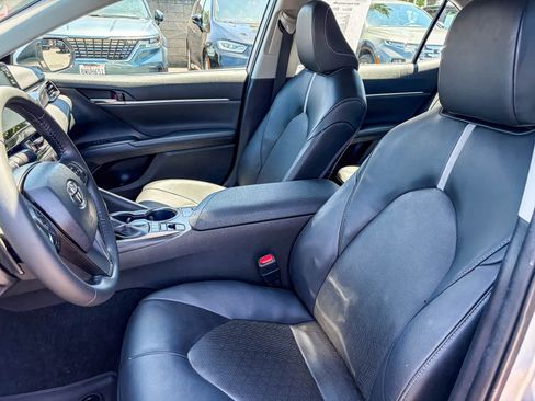 Used 2023 Toyota Camry XSE FWD image 16