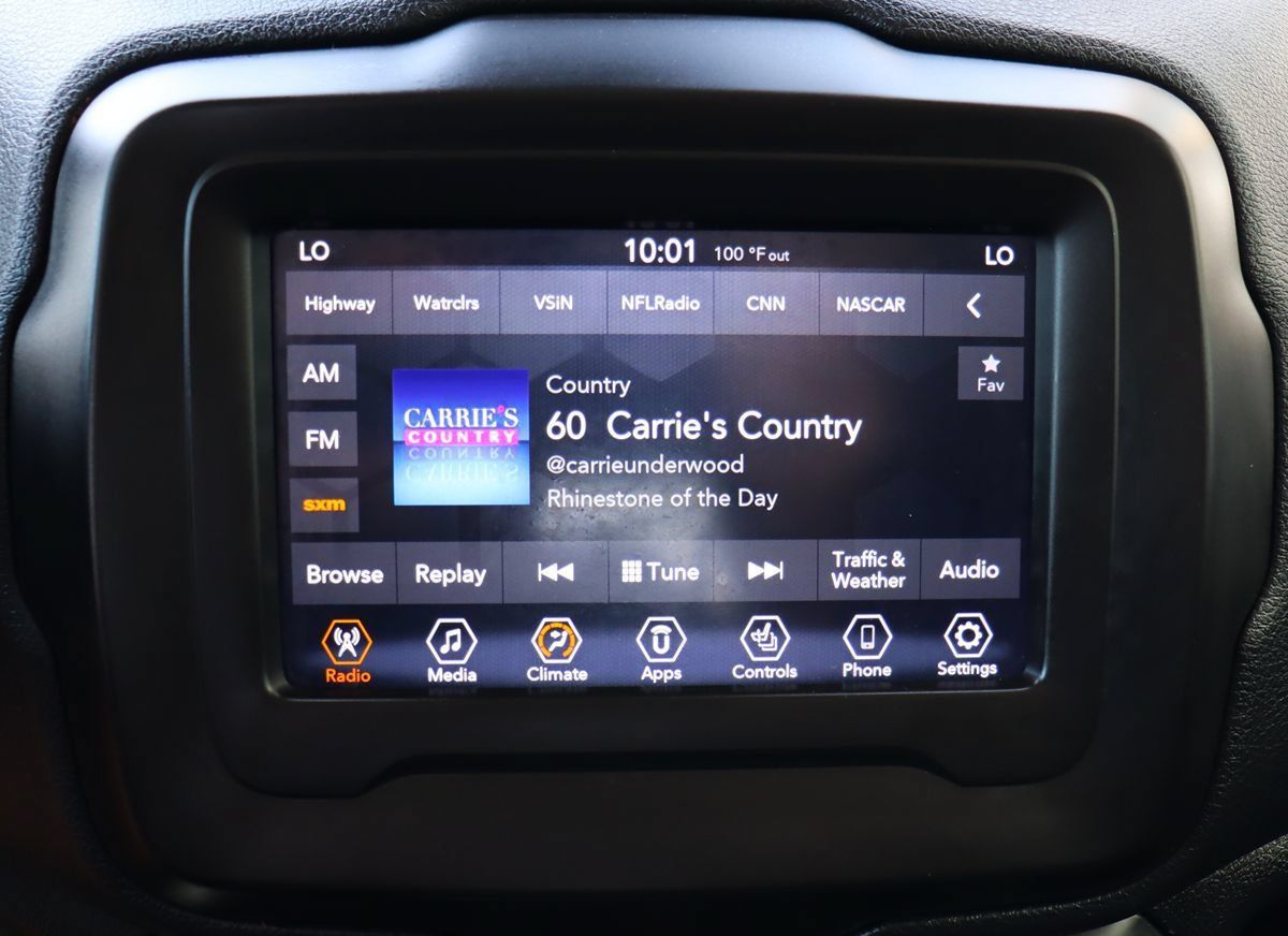 Used 2021 Jeep Renegade Latitude w/ Convenience Group FWD image 46