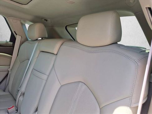 Used 2014 Cadillac SRX Luxury FWD image 13