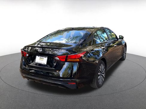 Used 2025 Nissan Altima 2.5 SV image 7