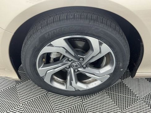 Certified 2020 Honda Accord EX-L image 37