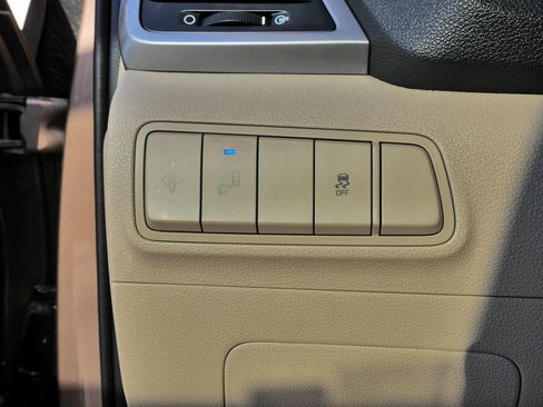 Used 2017 Hyundai Tucson SE Plus image 23