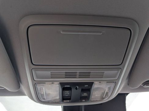 Used 2021 Honda Pilot Special Edition image 19