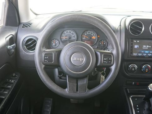 Used 2015 Jeep Patriot Sport w/ Power Value Group FWD image 10