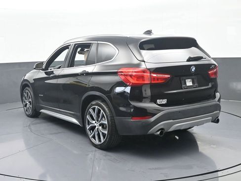 Used 2017 BMW X1 sDrive28i FWD image 4
