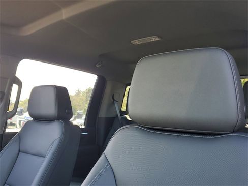 New 2025 GMC Sierra 2500 SLT w/ SLT Premium Package image 24