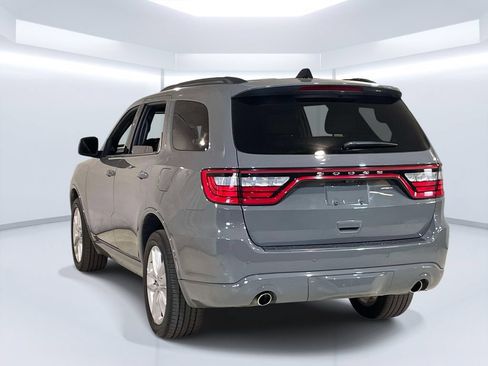 Used 2025 Dodge Durango GT AWD/4WD image 3