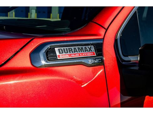 Used 2023 GMC Sierra 3500 Denali image 8