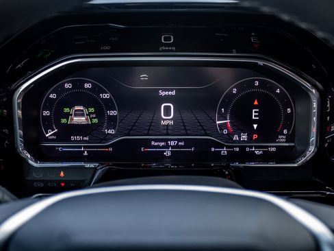 Used 2025 GMC Sierra 1500 SLT w/ SLT Premium Package image 30