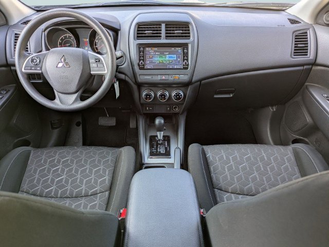 Used 2025 Mitsubishi Outlander Sport ES AWD/4WD image 15