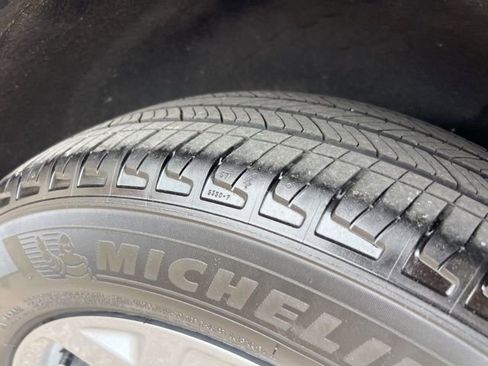 Certified 2023 Ford Escape ST-Line w/ Tech Pack #1 image 26