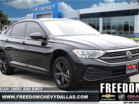 Used 2024 Volkswagen Jetta SE FWD image 1