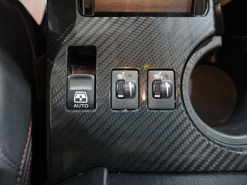 Used 2021 Toyota 4Runner TRD Off-Road Premium w/ Moonroof Package AWD/4WD image 33