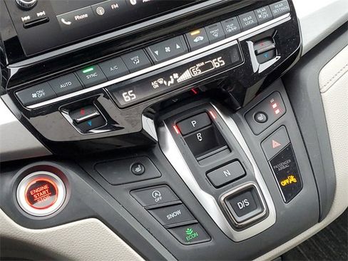 Used 2025 Honda Odyssey EX-L image 32