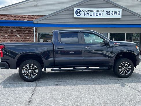 Used 2022 Chevrolet Silverado 1500 RST AWD/4WD image 6
