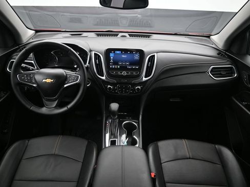 Used 2024 Chevrolet Equinox Premier AWD/4WD image 18