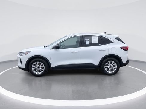 Used 2023 Ford Escape Active FWD image 5