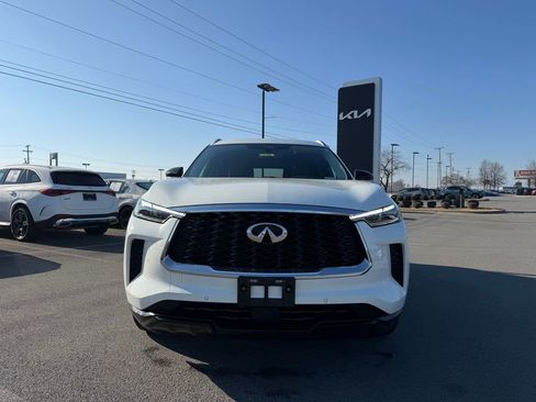 Used 2024 INFINITI QX60 Luxe image 2