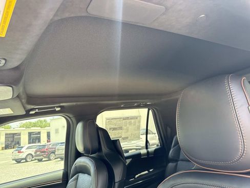 New 2026 Lincoln Navigator Black Label AWD/4WD image 35