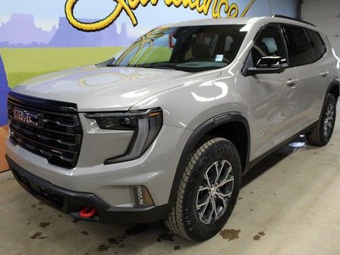 New 2026 GMC Acadia AT4 image 9