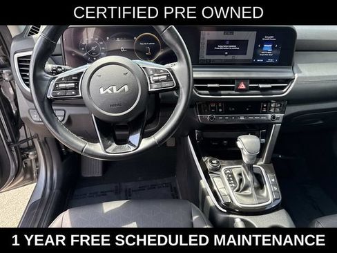 Used 2024 Kia Seltos EX FWD image 17