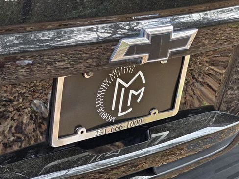 Used 2020 Chevrolet Suburban LT image 29