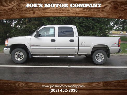 Used 2007 GMC Sierra 2500 SLT w/ Heavy-Duty Power Package AWD/4WD image 1