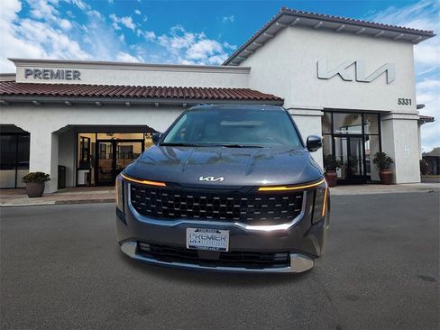 New 2026 Kia Carnival SX image 3