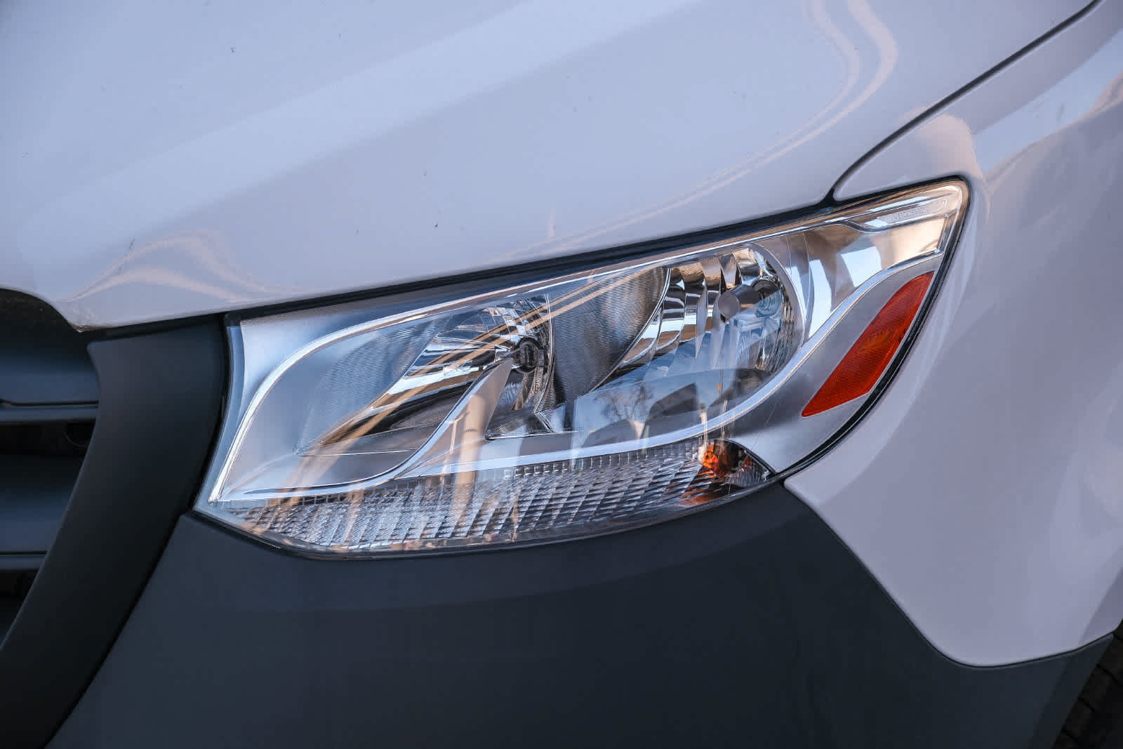 New 2025 Mercedes-Benz eSprinter 170 Cargo image 12