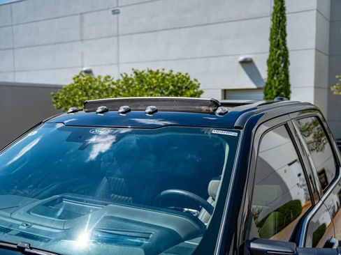 Used 2025 Ford F250 Platinum w/ Platinum Plus Package AWD/4WD image 19