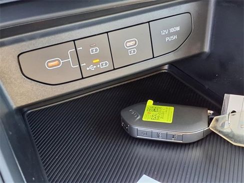 New 2026 Kia K5 LXS image 11