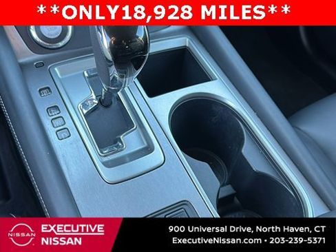 Certified 2024 Nissan Murano SV w/ SV Midnight Edition Package image 18