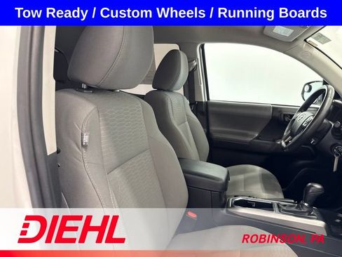 Used 2019 Toyota Tacoma SR5 RWD image 14
