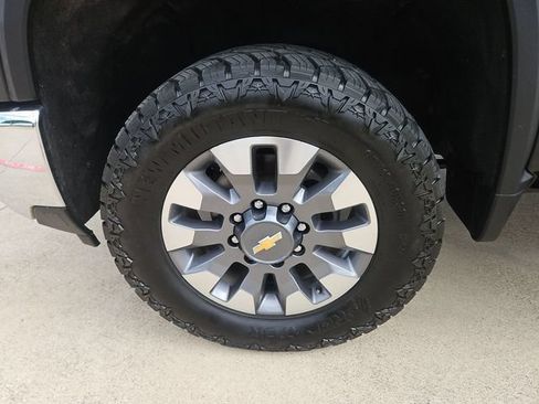 Used 2024 Chevrolet Silverado 2500 LT w/ Texas Edition AWD/4WD image 29