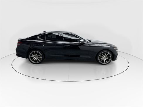 Used 2022 Genesis G70 2.0T w/ Prestige Package image 9