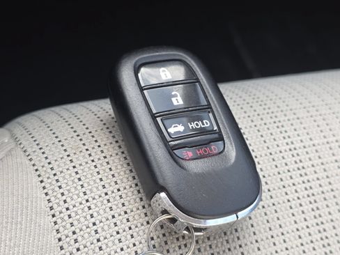 Certified 2023 Honda Civic LX image 30
