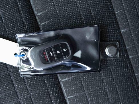 Used 2026 Honda HR-V LX image 42