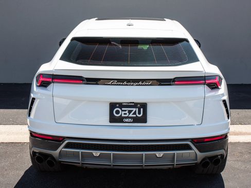 Used 2020 Lamborghini Urus image 34