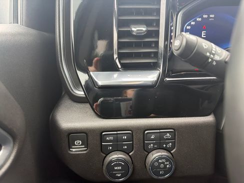 Used 2025 Chevrolet Silverado 1500 RST w/ RST All Star Premium Package AWD/4WD image 12