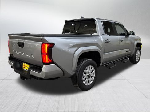 Used 2024 Toyota Tacoma SR5 AWD/4WD image 6