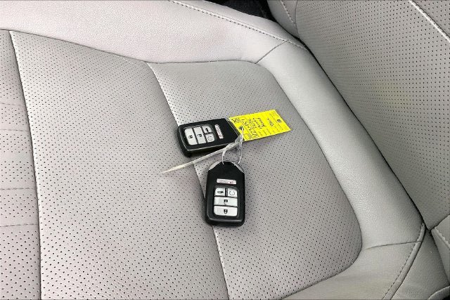 Used 2020 Honda Accord Touring image 14
