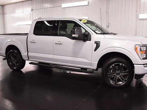 Used 2022 Ford F150 XLT w/ Equipment Group 302A High AWD/4WD image 9